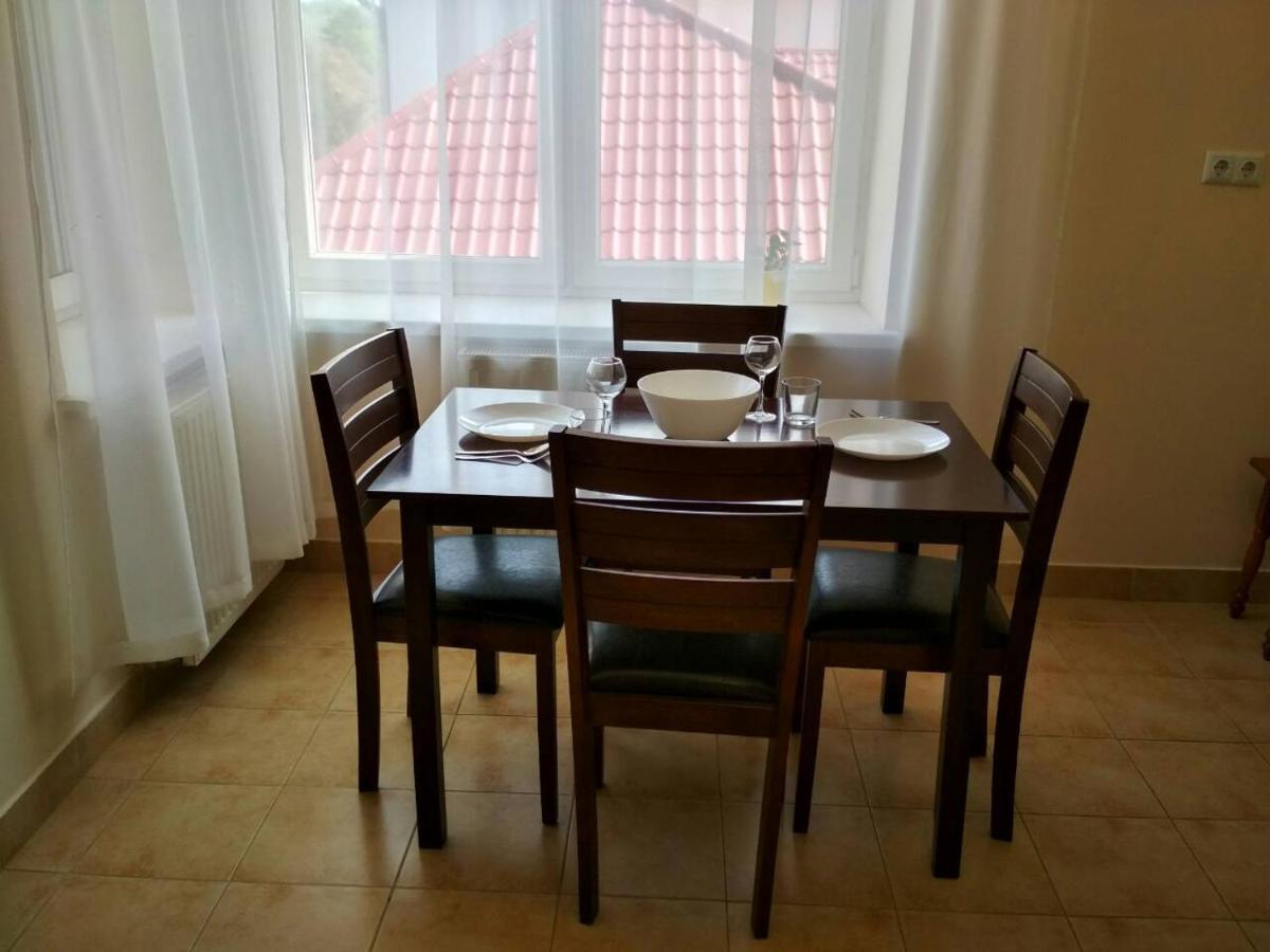 Apartments Domovik Просторная Квартира С Видом На Горы Mukacheve Ngoại thất bức ảnh