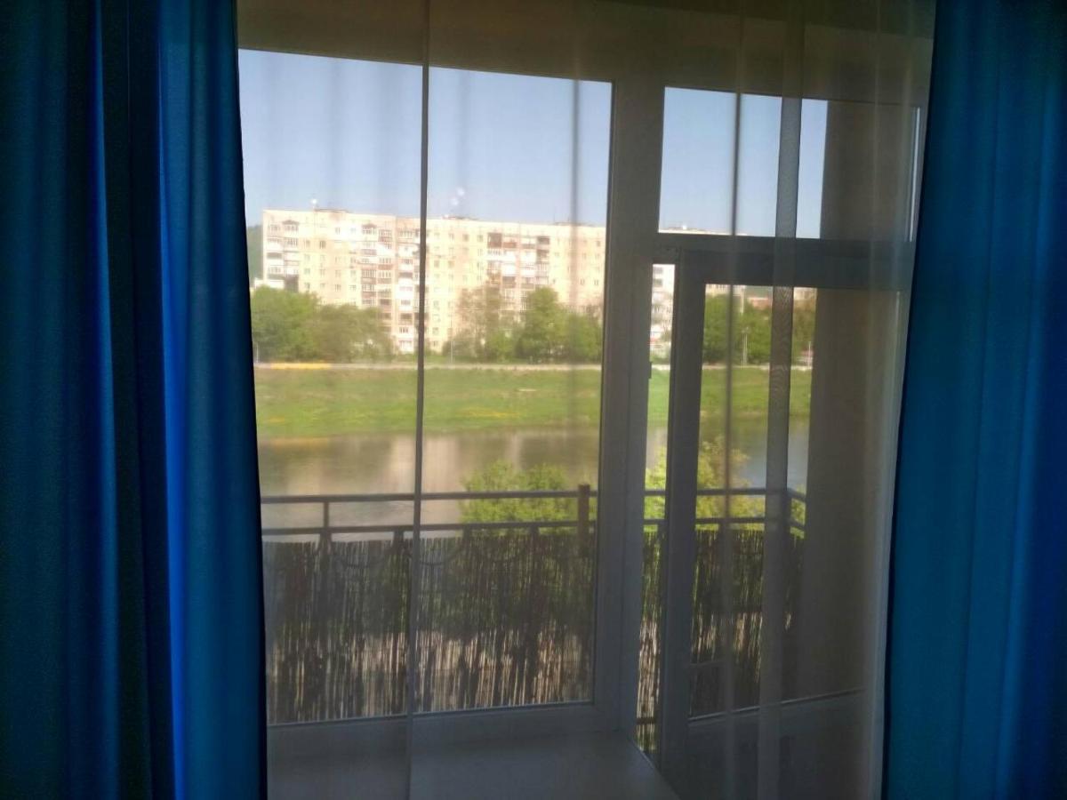 Apartments Domovik Просторная Квартира С Видом На Горы Mukacheve Ngoại thất bức ảnh